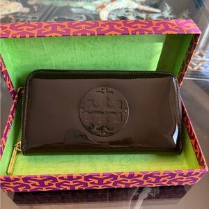 Tory Burch Brown Patent Leather Wallet with Gold Accents